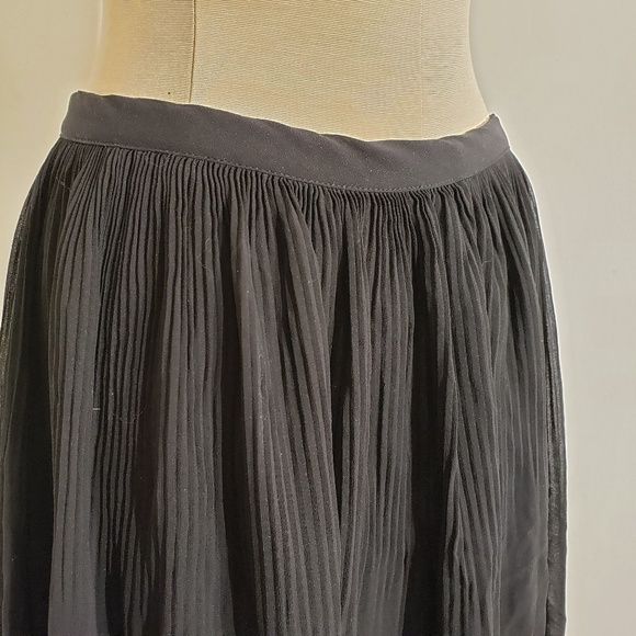 Zara Basic black pleated mini skirt size XS - Picture 2 of 8